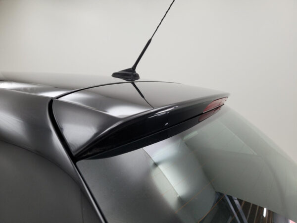 Volkswagen Polo occasion Zwart bij ALJ Auto in Zeeland 7