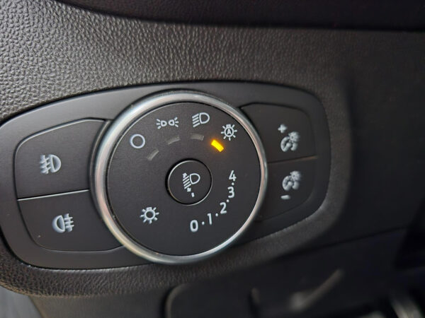 Ford Fiesta occasion Grijs bij ALJ Auto in Zeeland 24