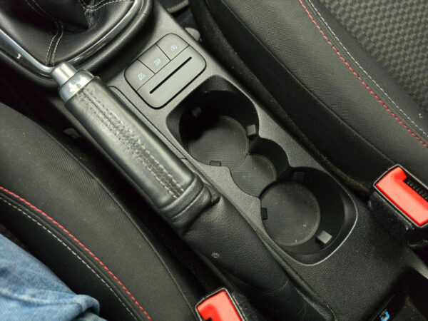 Ford Fiesta occasion Grijs bij ALJ Auto in Zeeland 41