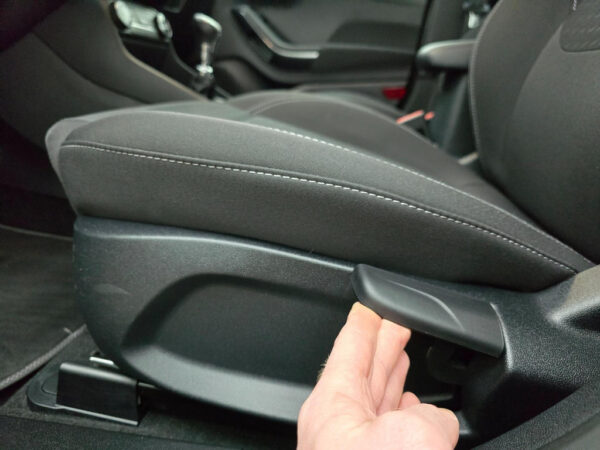 Ford Fiesta occasion Zwart bij ALJ Auto in Zeeland 20