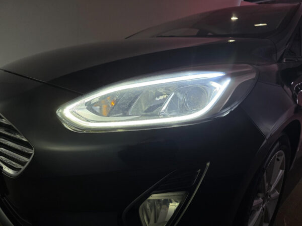 Ford Fiesta occasion Zwart bij ALJ Auto in Zeeland 38