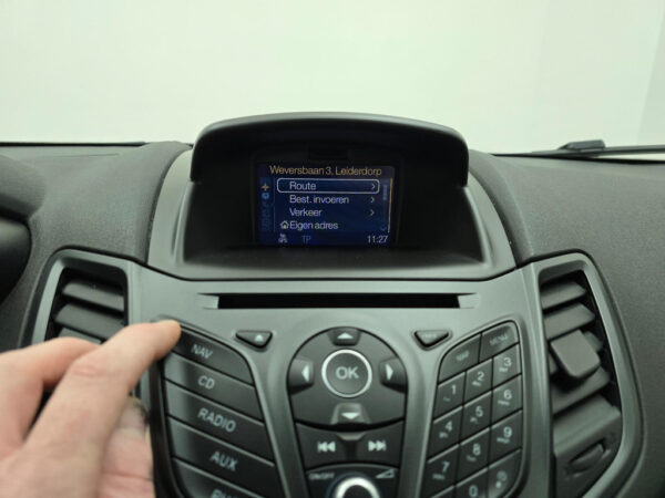 Ford Fiesta occasion Zwart bij ALJ Auto in Zeeland 20