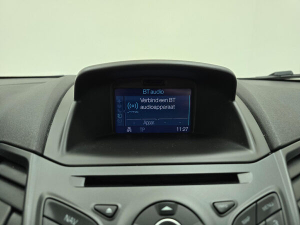 Ford Fiesta occasion Zwart bij ALJ Auto in Zeeland 23