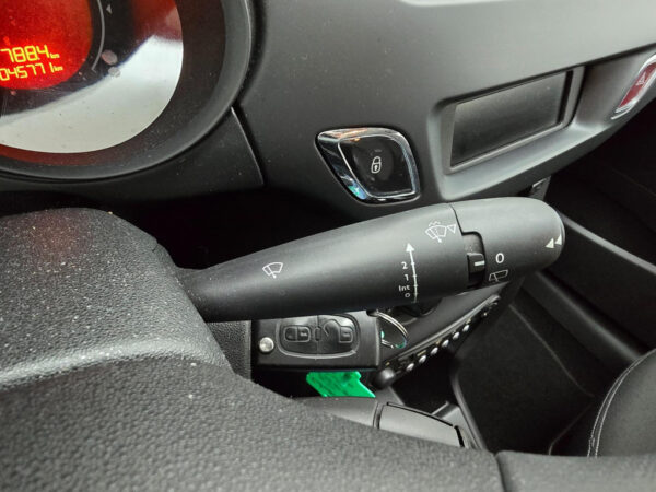 Citroën C3 occasion Grijs bij ALJ Auto in Zeeland 18