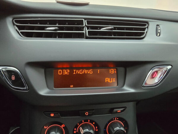 Citroën C3 occasion Grijs bij ALJ Auto in Zeeland 20