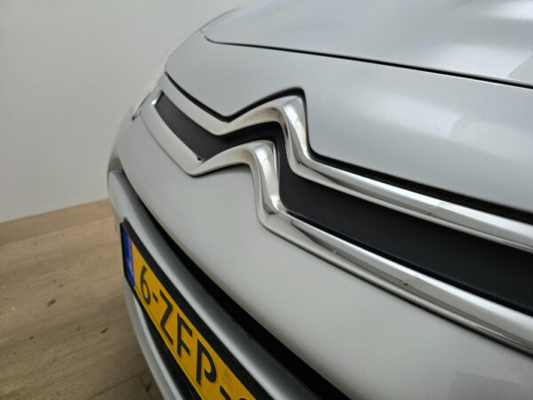 Citroën C3 occasion Grijs bij ALJ Auto in Zeeland 26