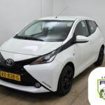 Toyota Aygo occasion Wit bij ALJ Auto in Zeeland 1