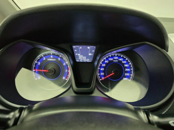 Hyundai ix20 occasion Grijs bij ALJ Auto in Zeeland 21