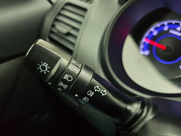 Hyundai ix20 occasion Grijs bij ALJ Auto in Zeeland 22