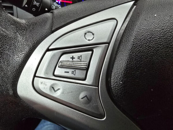 Hyundai ix20 occasion Grijs bij ALJ Auto in Zeeland 24