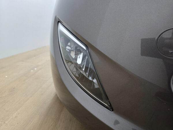 Hyundai ix20 occasion Grijs bij ALJ Auto in Zeeland 35