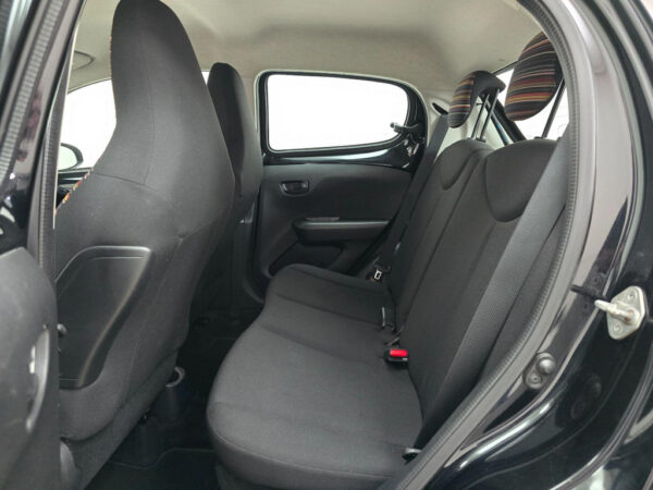 Citroën C1 occasion Zwart bij ALJ Auto in Zeeland 10