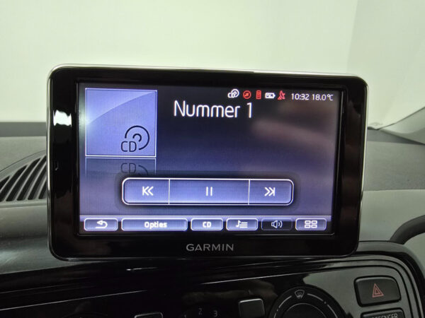 Volkswagen up! occasion Wit bij ALJ Auto in Zeeland 24