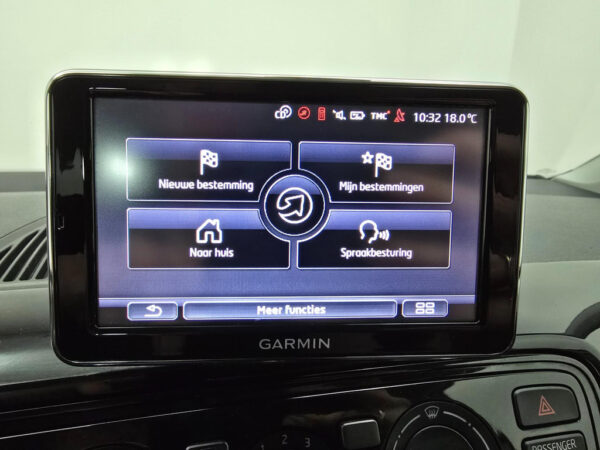 Volkswagen up! occasion Wit bij ALJ Auto in Zeeland 25