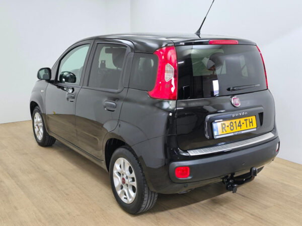 Fiat Panda occasion Zwart bij ALJ Auto in Zeeland 4