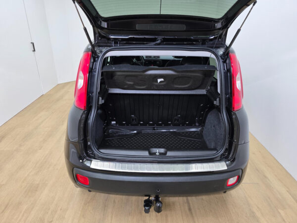 Fiat Panda occasion Zwart bij ALJ Auto in Zeeland 7