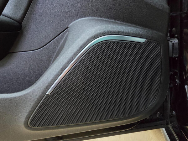 Renault Mégane occasion Zwart bij ALJ Auto in Zeeland 24