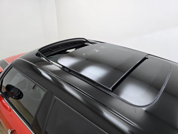 MINI Mini occasion Oranje bij ALJ Auto in Zeeland 18