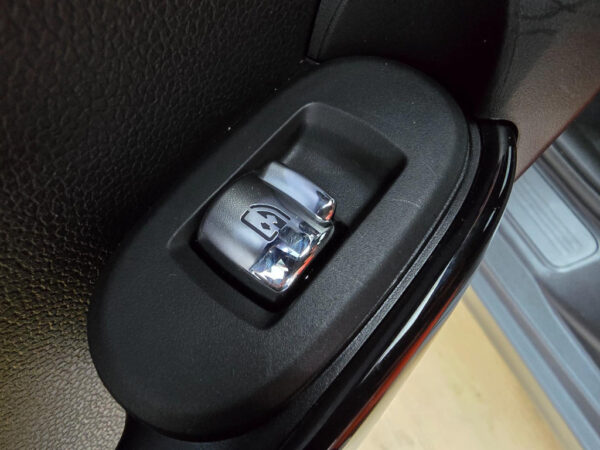 MINI Mini occasion Oranje bij ALJ Auto in Zeeland 22