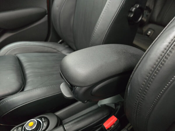 MINI Mini occasion Oranje bij ALJ Auto in Zeeland 32