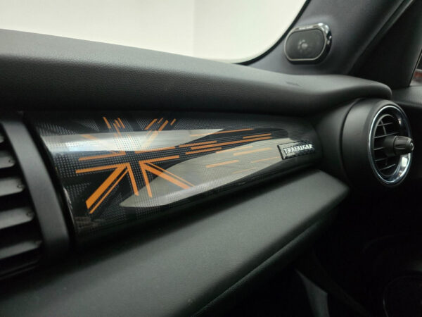 MINI Mini occasion Oranje bij ALJ Auto in Zeeland 34