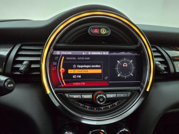 MINI Mini occasion Oranje bij ALJ Auto in Zeeland 41