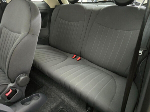 Fiat 500 occasion Paars bij ALJ Auto in Zeeland 14