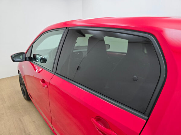 SEAT Mii occasion Rood bij ALJ Auto in Zeeland 10
