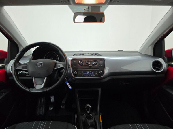 SEAT Mii occasion Rood bij ALJ Auto in Zeeland 13