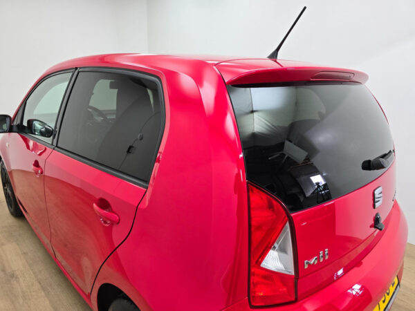 SEAT Mii occasion Rood bij ALJ Auto in Zeeland 8