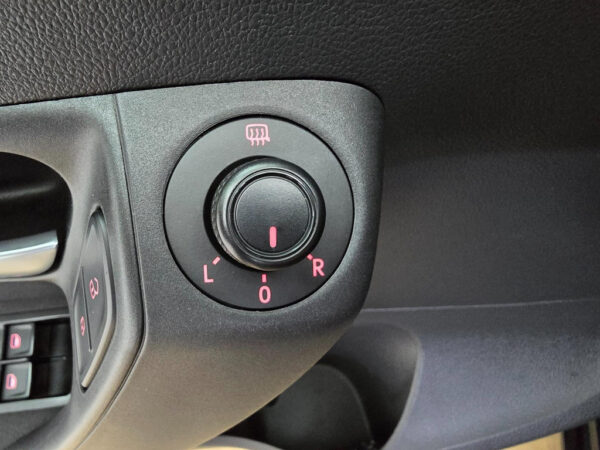 Volkswagen Polo occasion Zwart bij ALJ Auto in Zeeland 12