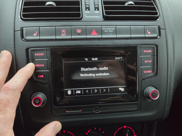 Volkswagen Polo occasion Zwart bij ALJ Auto in Zeeland 19