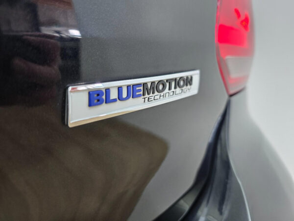 Volkswagen Polo occasion Zwart bij ALJ Auto in Zeeland 2