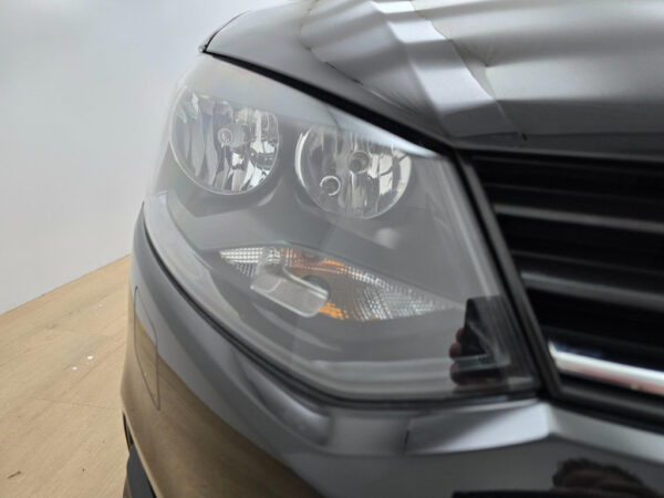 Volkswagen Polo occasion Zwart bij ALJ Auto in Zeeland 24