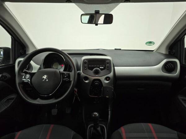 Peugeot 108 occasion Zwart bij ALJ Auto in Zeeland 8