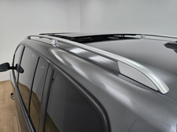 Volkswagen Touran occasion Grijs bij ALJ Auto in Zeeland 11