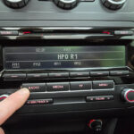 Volkswagen Touran occasion Grijs bij ALJ Auto in Zeeland 40