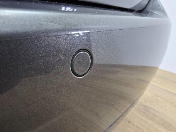 Volkswagen Touran occasion Grijs bij ALJ Auto in Zeeland 7