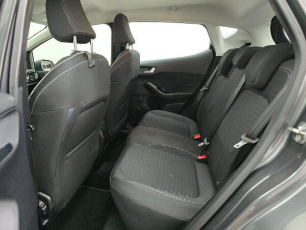 Ford Fiesta occasion Grijs bij ALJ Auto in Zeeland 10