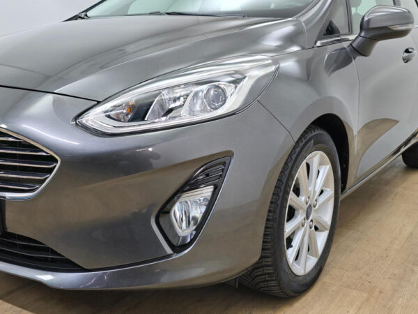 Ford Fiesta occasion Grijs bij ALJ Auto in Zeeland 2