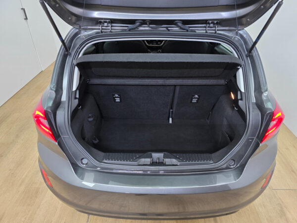 Ford Fiesta occasion Grijs bij ALJ Auto in Zeeland 7