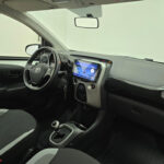 Toyota Aygo occasion Wit bij ALJ Auto in Zeeland 20