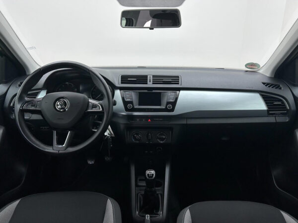 Škoda Fabia occasion Grijs bij ALJ Auto in Zeeland 11