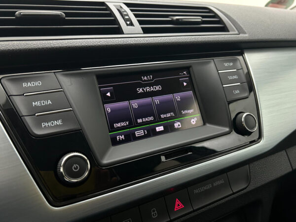 Škoda Fabia occasion Grijs bij ALJ Auto in Zeeland 23