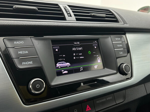 Škoda Fabia occasion Grijs bij ALJ Auto in Zeeland 26