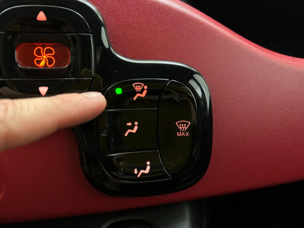 Fiat Panda occasion Grijs bij ALJ Auto in Zeeland 17