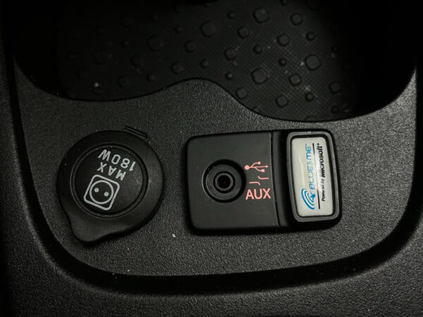 Fiat Panda occasion Grijs bij ALJ Auto in Zeeland 20