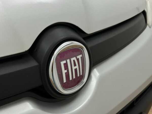 Fiat Panda occasion Grijs bij ALJ Auto in Zeeland 27