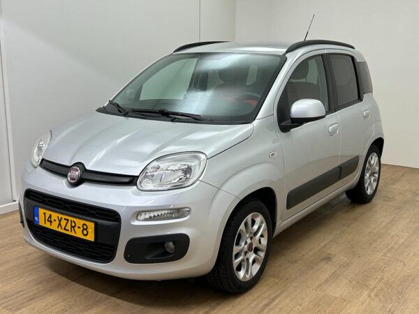 Fiat Panda occasion Grijs bij ALJ Auto in Zeeland 3