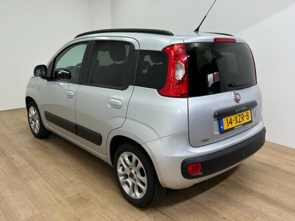 Fiat Panda occasion Grijs bij ALJ Auto in Zeeland 4